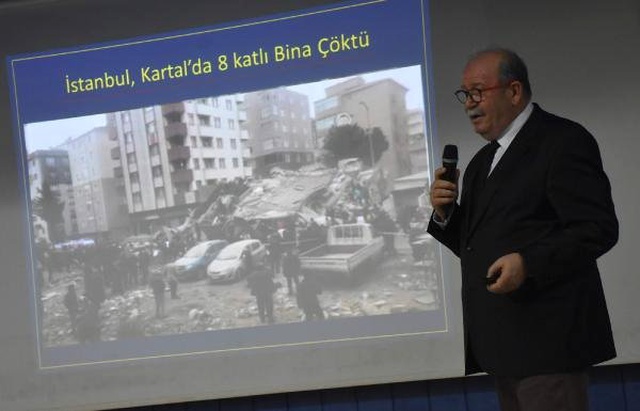 Prof. Dr. Ersoy: Marmara'da 10 Yıl İçinde 7'den Büyük Deprem Olabilir