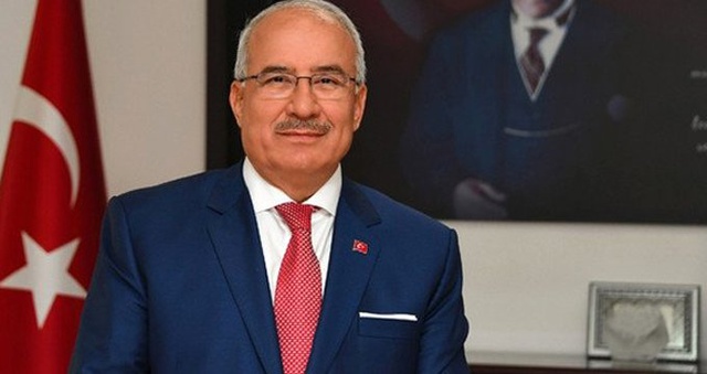 MHP'den İYİ Parti'ye Geçen Mersin Büyükşehir Belediye Başkanı Burhanettin Kocamaz, Aday Olamadı