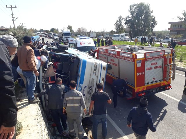 Mersin'de Minibüs Devrildi: 5 Ölü, 22 Yaralı