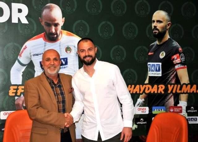 Alanyaspor, Haydar Yılmaz, Efecan Karaca ve Giorgios Tzavellas'ın Sözleşmelerini Uzattı