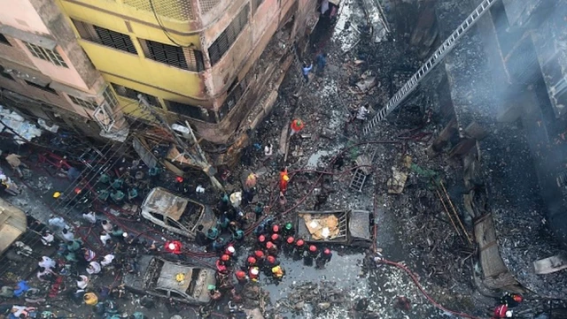 Bangladeş'te Yangın: En Az 69 Kişi Hayatını Kaybetti