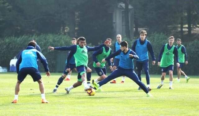 Fenerbahçe, Beşiktaş Maçı Hazırlıklarına Başladı Fenerbahçe, Beşiktaş Maçı Hazırlıklarına Başladı