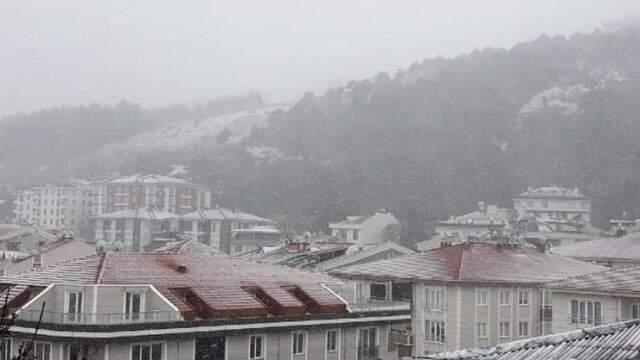 İstanbul'da Beklenen Kar Yağışı Başladı