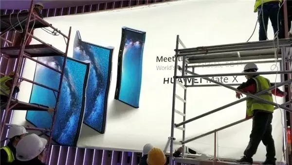 Huawei'nin Katlanabilir Telefonu Mate X Bugün Tanıtılıyor: Canlı Yayını Nasıl İzlersiniz?