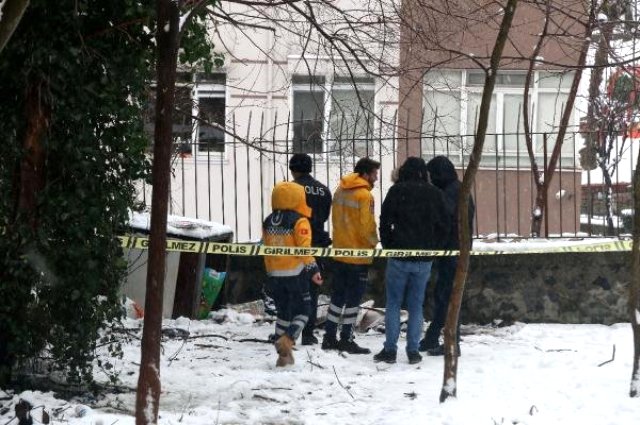 İstanbul'un Göbeğinde Korkunç Olay! Karlar Üzerinde Ölü Bulundu