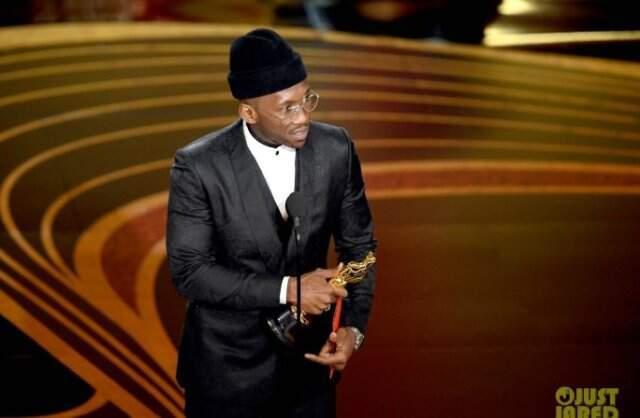 2019 Oscar Töreninde En İyi Yardımcı Erkek Oyuncu Ödülü'nü Mahershala Ali Aldı