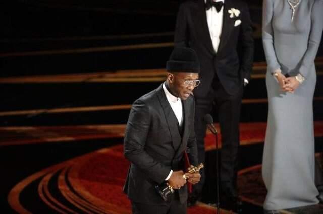 2019 Oscar Töreninde En İyi Yardımcı Erkek Oyuncu Ödülü'nü Mahershala Ali Aldı