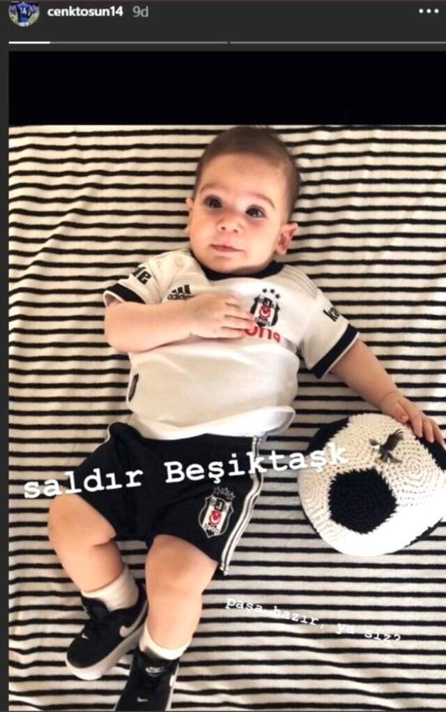 Cenk Tosun'dan Beşiktaş'a Derbi Mesajı Cenk Tosun'dan Beşiktaş'a Derbi Mesajı