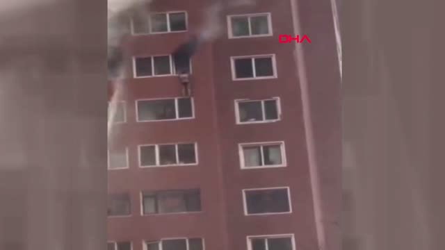 Evi Yanan Kadının Yaşadığı Dehşet Anları Kamerayla Kaydedildi