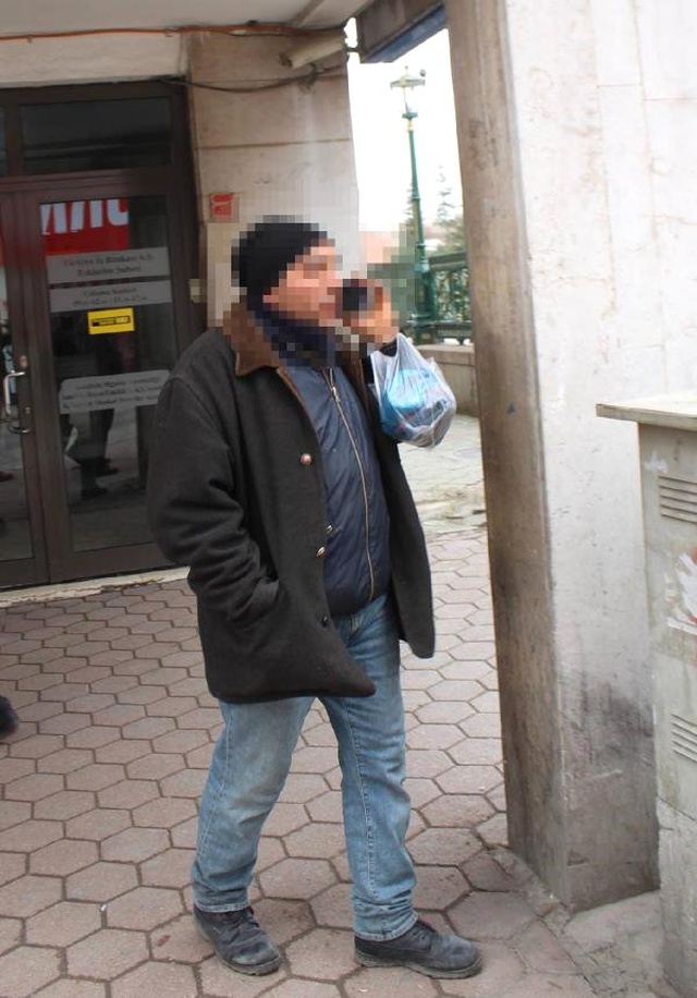 Eskort Sitesinden Tanıştığı Kadına 4 Bin TL Kaptırdı