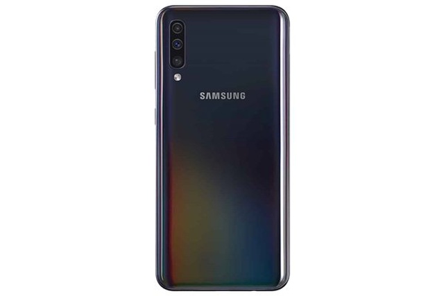 Samsung'un Infinity-U Ekranlı İlk Telefonları Galaxy A50 ve Galaxy A30 Tanıtıldı