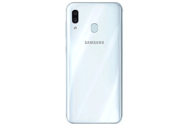 Samsung'un Infinity-U Ekranlı İlk Telefonları Galaxy A50 ve Galaxy A30 Tanıtıldı