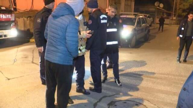 Tuzla'da Kimyasal Koku Vatandaşları Sokağa Döktü