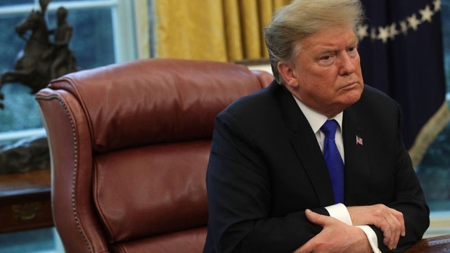 Michael Cohen İfade Veriyor: Eski Avukatı Trump'ı 'Irkçılık, Dolandırıcılık ve Düzenbazlıkla'...