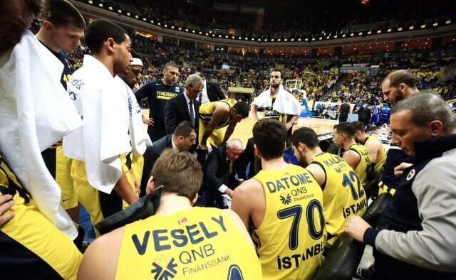 Avrupa Ligindeki Türk Derbisinde Gülen Taraf Fenerbahçe Beko Oldu! Avrupa Ligindeki Türk Derbisinde Gülen Taraf Fenerbahçe Beko Oldu!
