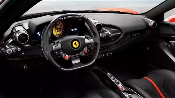 Ferrari'nin Yeni Asfalt Canavarı F8 Tributo Tanıtıldı