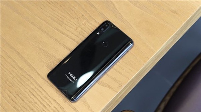 Meizu, Note 9'u Tanıtmadan Telefonun Fotoğrafları İnternette Paylaşıldı