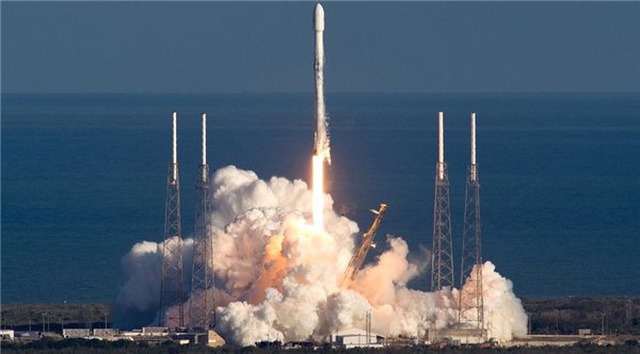<a class='keyword-sd' href='/spacex/' title='Spacex'>Spacex</a>, İnsanlı Uzay Görevlerinin Yeniden Başlaması İçin Test Uçuşları Gerçekleştirecek