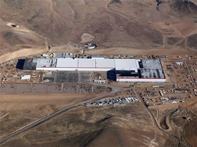 Tesla'nın Bu Yıl Tanıtması Beklenen Model Y Hakkında Tüm Bildiklerimiz