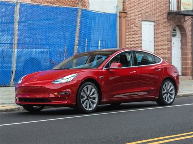 Tesla'nın Bu Yıl Tanıtması Beklenen Model Y Hakkında Tüm Bildiklerimiz