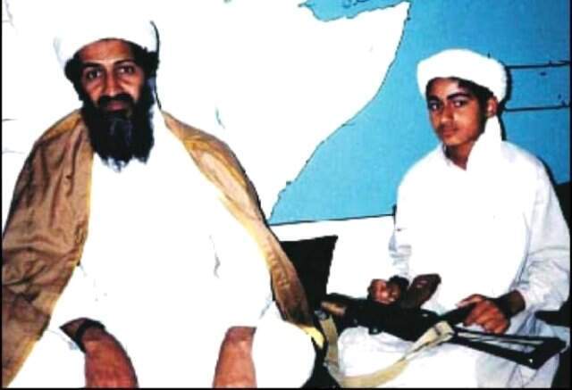 ABD, Usame Bin Ladin'in Oğlunun Başına 1 Milyon Dolar Ödül Koydu ABD, <a class='keyword-sd' href='/usame-bin-ladin/' title='Usame Bin Ladin'>Usame Bin Ladin</a>'in Oğlunun Başına 1 Milyon Dolar Ödül Koydu