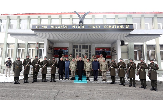Milli Savunma Bakanı Hulusi Akar 37 Yıl Sonra Aynı Makam Odasında