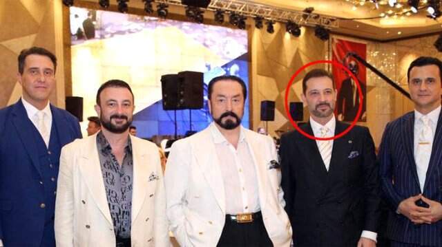 Adnan Oktar'ın 3 Numaralı Adamı Yakalandı! Adnan Oktar'ın 3 Numaralı Adamı Yakalandı!
