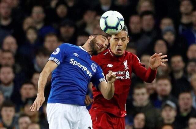 Everton ile Berabere Kalan Liverpool, Liderliği Manchester City'ye Kaptırdı Everton ile Berabere Kalan Liverpool, Liderliği <a class='keyword-sd' href='/manchester/' title='Manchester'>Manchester</a> City'ye Kaptırdı