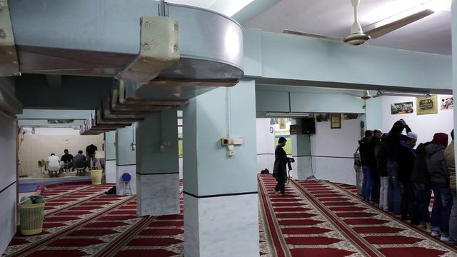 Atina'da İbadete İzin Verilecek İlk Camii Nisan'da Açılıyor