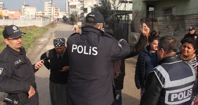Cono Aşireti'nin Yaşadığı Mahalle Ablukaya Alındı! Kimlik Göstermeyen İçeri Alınmıyor