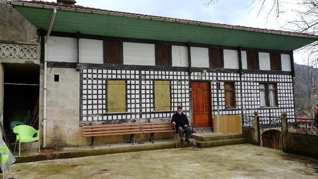 Kültür Varlığı Tescilli Evini Onaran 83 Yaşındaki Yaşlı Adam Hakkında Dava Açıldı