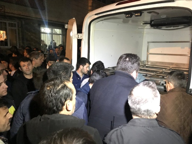 Apartman Dairesine Giren Hırsızlar, Ev Sahibi ile Kızını Vahşice Katletti