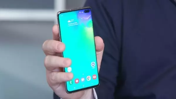 Displaymate, Samsung Galaxy S10'un Ekranına Verilebilecek En Yüksek Puanı Verdi