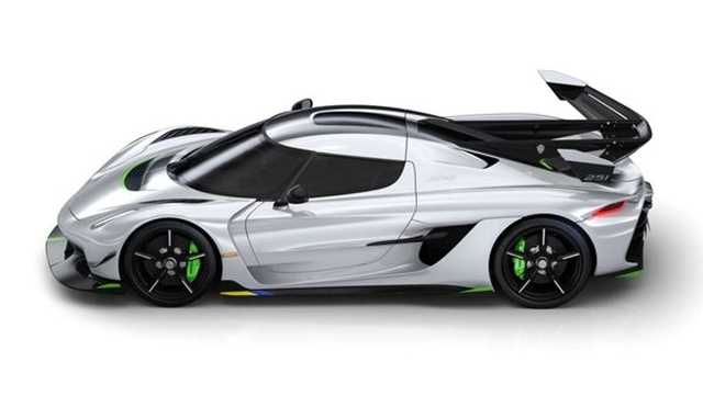 Koenigsegg'in 1.600 Beygir Gücündeki Yeni Aracı, Fiyatıyla Dudak Uçuklattı