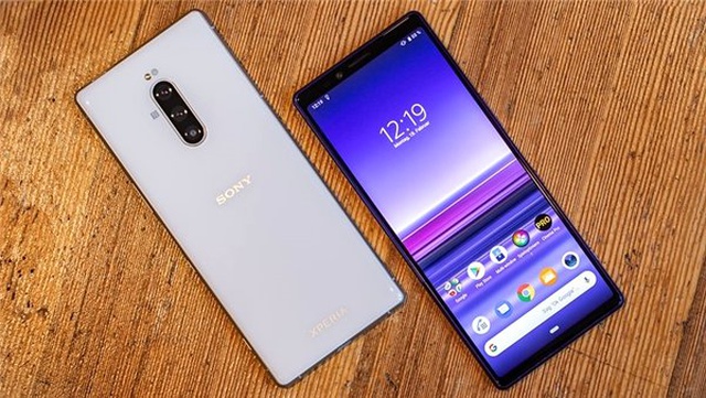 Sony, Kamera Konusunda Neden Geride Kaldığını Açıkladı