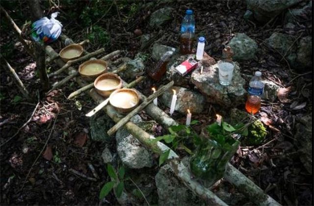 Arkeologlar, Şans Eseri Maya Medeniyetine Ait Binlerce Yıllık El Değmemiş Mağara Keşfettiler