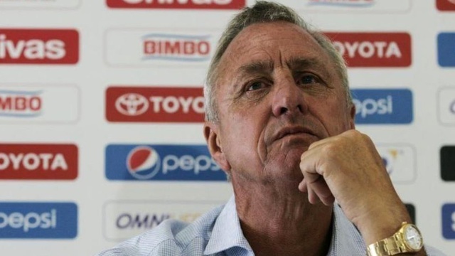 Hollanda Medyasında Ajax'ın Real Madrid Zaferi: 'Cruyff'un Ruhu Bernabeu'daydı'