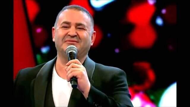 İki Ünlü Komedyen Ata Demirer ve Şafak Sezer Aynı Albümde Şarkı Söyledi