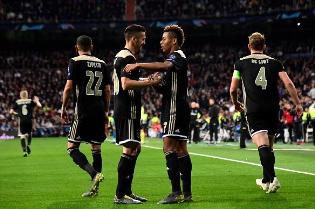 Real Madrid'i Deplasmanda 4-1 Yenen Ajax, Devler Liginde Çeyrek Finale Yükseldi