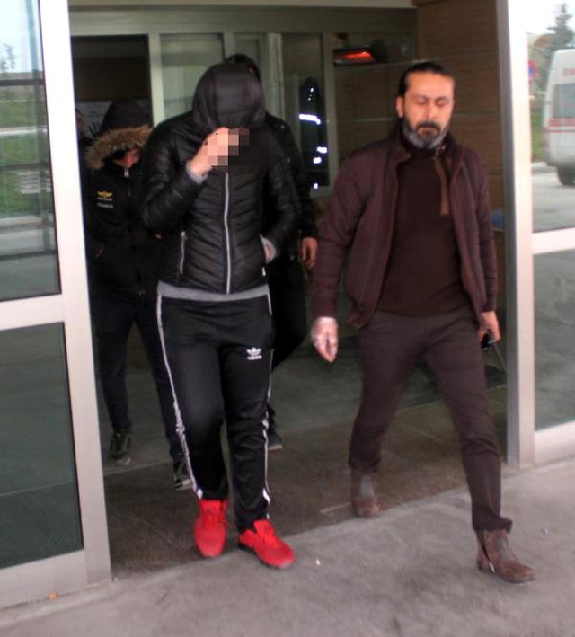 Sosyal Medyadan Müşteri Bulup, Fuhuş Yapan 2 Kişi Gözaltına Alındı