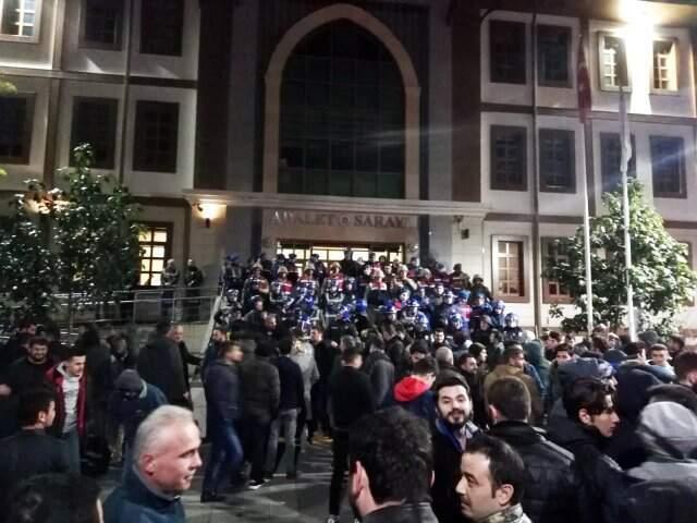 Bağırma Seslerini Duyan Köylüler, Genç Kızı Tacizden Kurtardı Çığlıkları Duyan Köylüler, Genç Kızı Tacizden Kurtardı