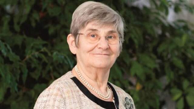 Canan Karatay'ın <a class='keyword-sd' href='/dogum-gunu/' title='Doğum Günü'>Doğum Günü</a> Pastası Malzemeleriyle Programa Damga Vurdu!