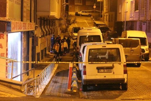  <a class='keyword-sd' href='/istanbul/' title='İstanbul'>İstanbul</a>'da Katliam! 2'si Öz Oğlu Olmak Üzere 5 Kişiyi Öldüren Katil Zanlısı Yakalandı