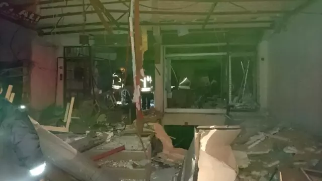 Esenyurt'ta Bir Lokantada Patlama Meydana Geldi, Ortalık Savaş Alanına Döndü