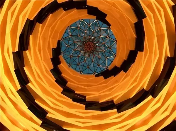 İstanbul'un Yeni Simgelerinden Çamlıca Camii İbadet Açıldı