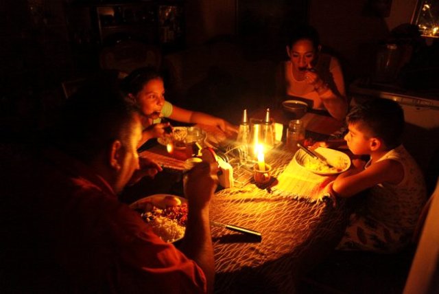 Venezuela'da Ülke Çapında Elektrik Kesintisi!