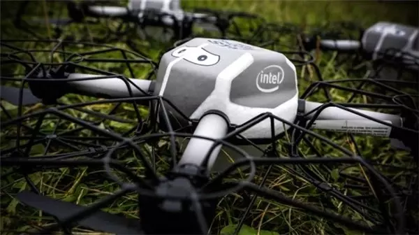 Intel'in Drone Grubu Yöneticisi: Uçan Arabalar 5 Yıl İçinde Hayatımıza Girecek