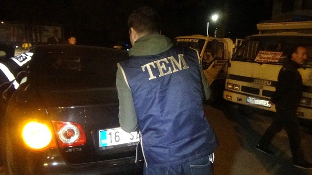 Polis, Gizlice Girdiği Eğlence Merkezlerine Ceza Yağdırdı