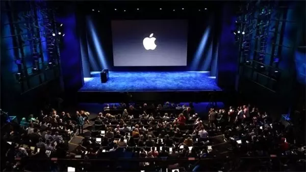 Analistler: Apple'ın Film Servisi, Kısa Sürede 100 Milyon Aboneye Ulaşacak