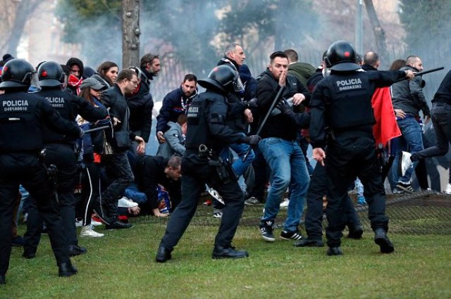 Barcelona-Lyon Maçı Öncesi Kavga! 5 Fransız Gözaltına Alındı